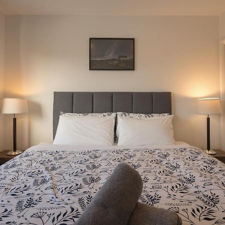 Appartamento Entire Unit - 18 Rodman - Newly Furnished Lake Tekapo Esterno foto