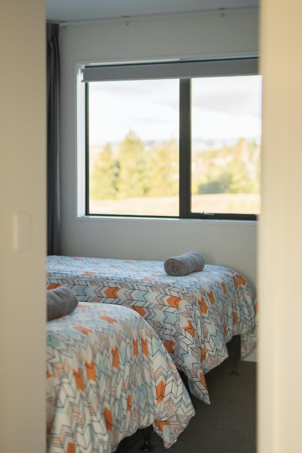 Appartamento Entire Unit - 18 Rodman - Newly Furnished Lake Tekapo Esterno foto