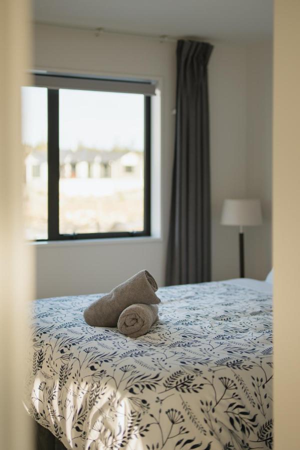 Appartamento Entire Unit - 18 Rodman - Newly Furnished Lake Tekapo Esterno foto