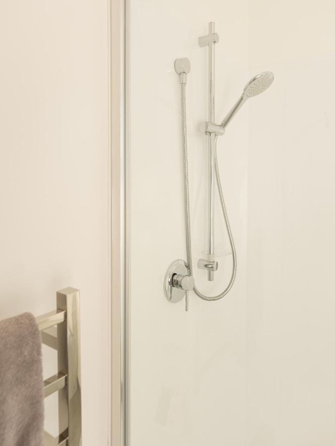 Appartamento Entire Unit - 18 Rodman - Newly Furnished Lake Tekapo Esterno foto